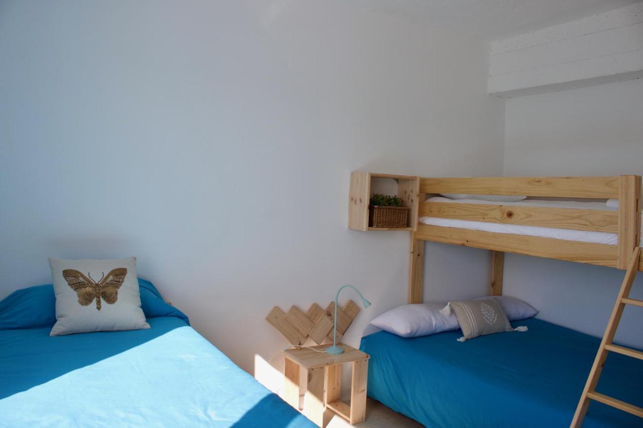 Entheos Hostel Lerin Buitenkant foto